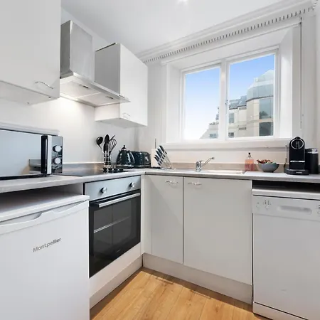 2 Bed Piccadilly Apartment 4 London Exterior photo