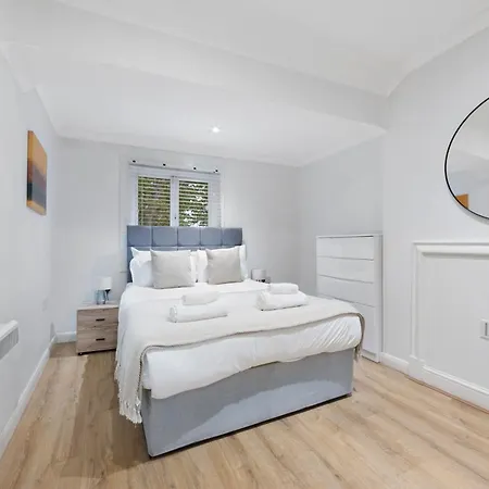2 Bed Piccadilly Apartment 4 London Exterior photo