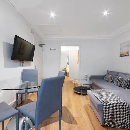 2 Bed Piccadilly Apartment 4 London Exterior photo