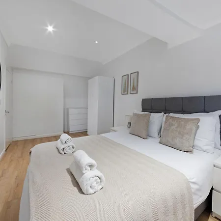 2 Bed Piccadilly Apartment 4 London Exterior photo